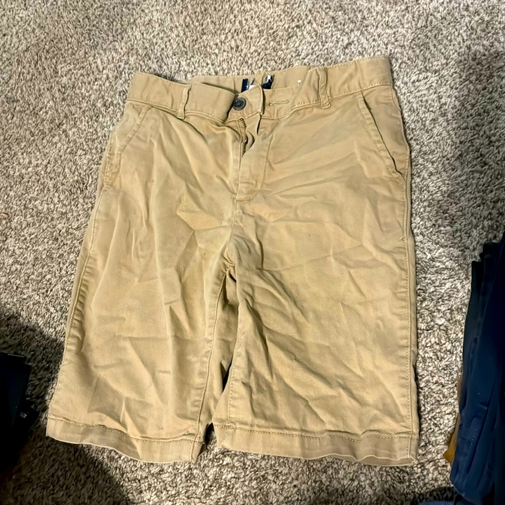 Khaki uniform shorts - Picture 1 of 1